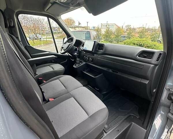 Серый Рено Мастер, объемом двигателя 2.3 л и пробегом 189 тыс. км за 21799 $, фото 24 на Automoto.ua