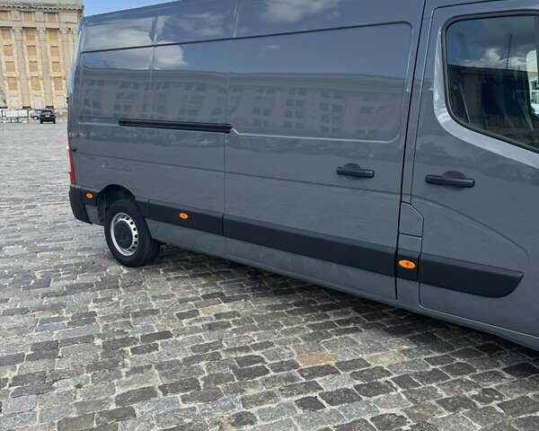 Серый Рено Мастер, объемом двигателя 2.3 л и пробегом 195 тыс. км за 22999 $, фото 4 на Automoto.ua