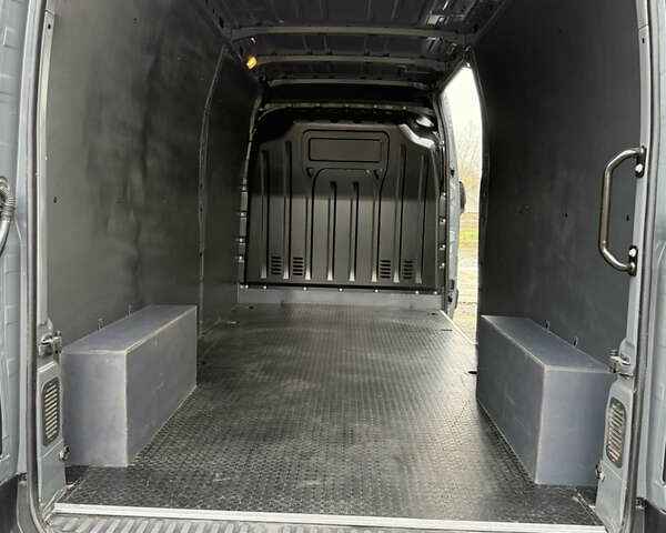 Сірий Рено Мастєр, об'ємом двигуна 2.3 л та пробігом 6 тис. км за 35500 $, фото 20 на Automoto.ua