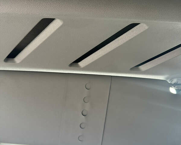 Серый Рено Мастер, объемом двигателя 2.3 л и пробегом 195 тыс. км за 22999 $, фото 30 на Automoto.ua