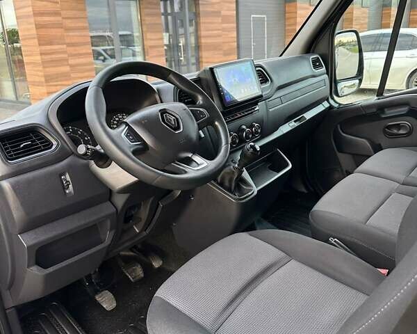 Сірий Рено Мастєр, об'ємом двигуна 2.3 л та пробігом 289 тис. км за 23497 $, фото 32 на Automoto.ua