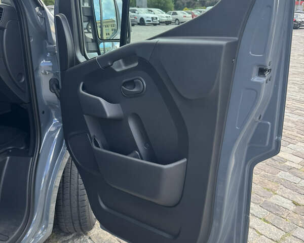 Серый Рено Мастер, объемом двигателя 2.3 л и пробегом 195 тыс. км за 22999 $, фото 20 на Automoto.ua