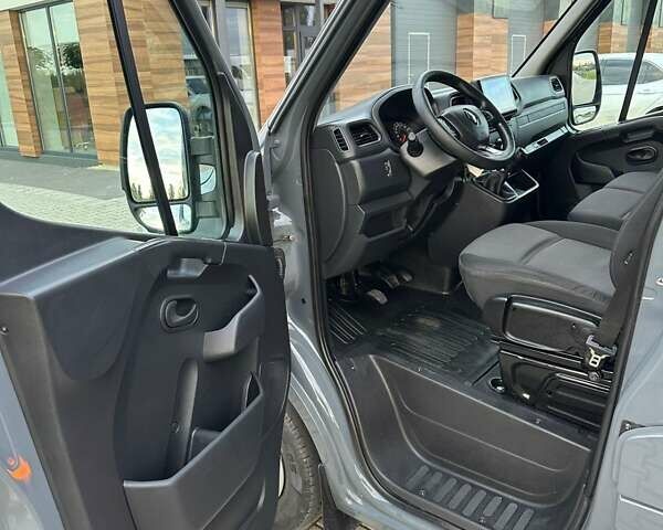 Сірий Рено Мастєр, об'ємом двигуна 2.3 л та пробігом 289 тис. км за 23497 $, фото 30 на Automoto.ua