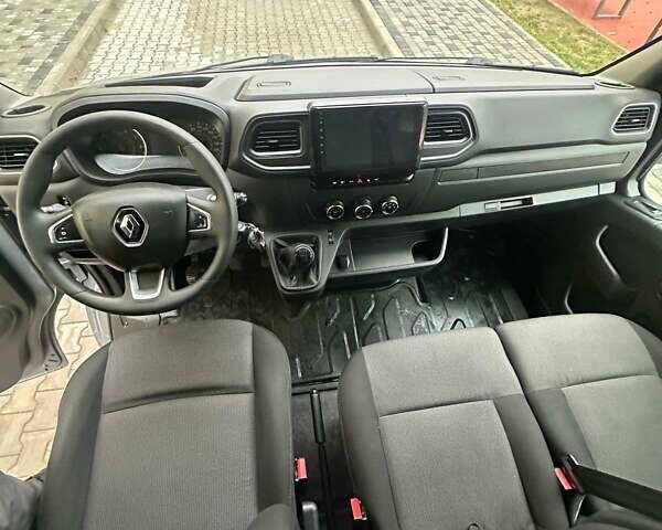Серый Рено Мастер, объемом двигателя 2.3 л и пробегом 289 тыс. км за 31899 $, фото 32 на Automoto.ua