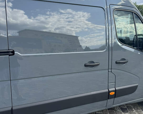 Серый Рено Мастер, объемом двигателя 2.3 л и пробегом 195 тыс. км за 22999 $, фото 6 на Automoto.ua