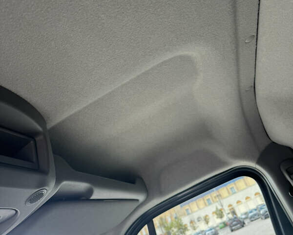 Серый Рено Мастер, объемом двигателя 2.3 л и пробегом 195 тыс. км за 22999 $, фото 29 на Automoto.ua