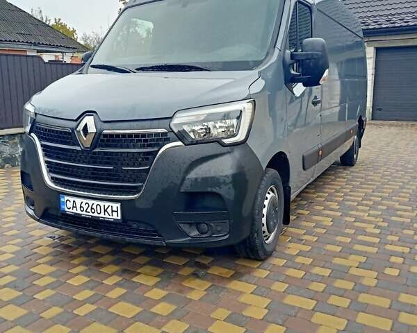 Рено Мастєр 2024 у Звенигородка на Automoto.ua Сірий Рено Мастєр, об'ємом двигуна 2.3 л та пробігом 51 тис. км за 32500 $, фото 2 на Automoto.ua