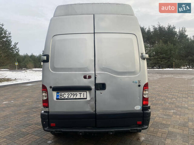 Серый Рено Мастер, объемом двигателя 2.46 л и пробегом 700 тыс. км за 6300 $, фото 5 на Automoto.ua