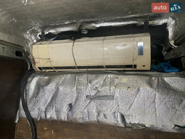 Серый Рено Мастер, объемом двигателя 2.46 л и пробегом 700 тыс. км за 6300 $, фото 13 на Automoto.ua