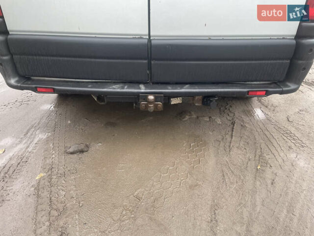 Серый Рено Мастер, объемом двигателя 2.5 л и пробегом 560 тыс. км за 7900 $, фото 2 на Automoto.ua