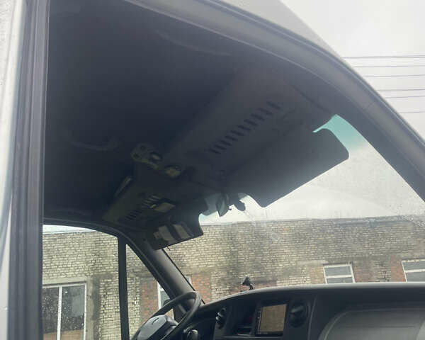 Серый Рено Мастер, объемом двигателя 2.5 л и пробегом 560 тыс. км за 7900 $, фото 9 на Automoto.ua