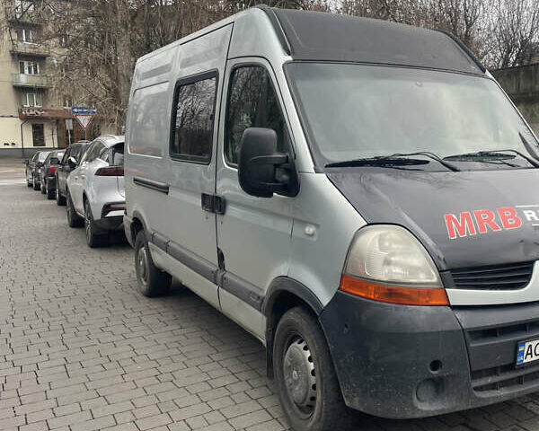 Серый Рено Мастер, объемом двигателя 2.5 л и пробегом 564 тыс. км за 7400 $, фото 1 на Automoto.ua