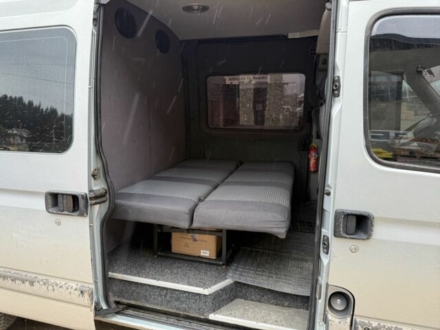 Серый Рено Мастер, объемом двигателя 2.5 л и пробегом 356 тыс. км за 6000 $, фото 7 на Automoto.ua