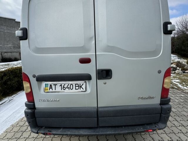 Серый Рено Мастер, объемом двигателя 2.5 л и пробегом 356 тыс. км за 6000 $, фото 2 на Automoto.ua