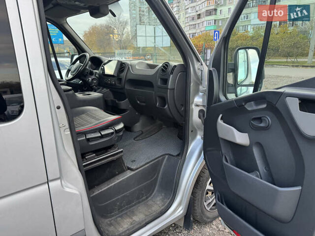 Рено Мастєр 2014 у Полтаві на Automoto.ua Сірий Рено Мастєр, об'ємом двигуна 2.3 л та пробігом 391 тис. км за 17500 $, фото 15 на Automoto.ua