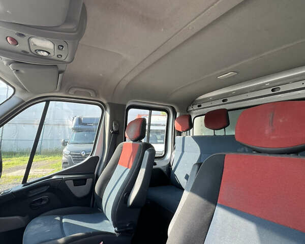 Сірий Рено Мастєр, об'ємом двигуна 2.3 л та пробігом 170 тис. км за 15199 $, фото 20 на Automoto.ua