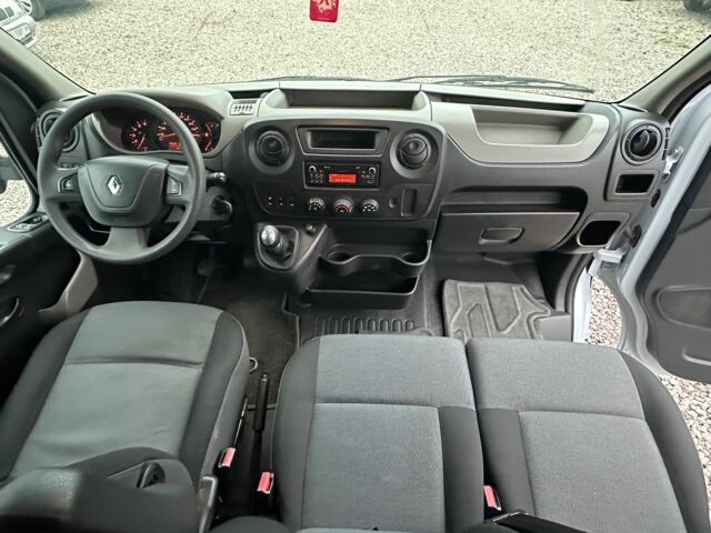 Серый Рено Мастер, объемом двигателя 2.3 л и пробегом 296 тыс. км за 15800 $, фото 13 на Automoto.ua