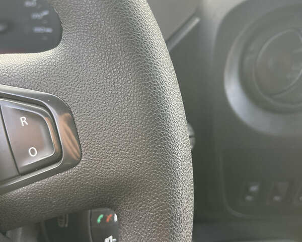 Сірий Рено Мастєр, об'ємом двигуна 2.3 л та пробігом 246 тис. км за 17600 $, фото 15 на Automoto.ua