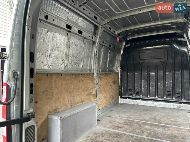 Сірий Рено Мастєр, об'ємом двигуна 2.3 л та пробігом 263 тис. км за 16500 $, фото 21 на Automoto.ua