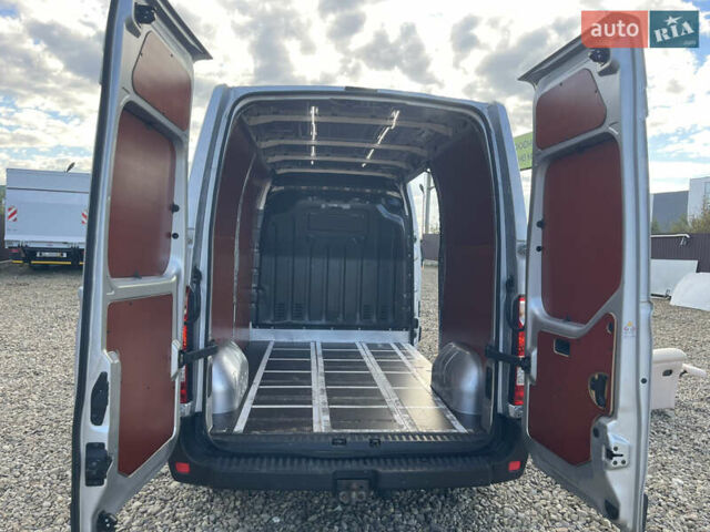 Сірий Рено Мастєр, об'ємом двигуна 2.3 л та пробігом 246 тис. км за 17600 $, фото 30 на Automoto.ua