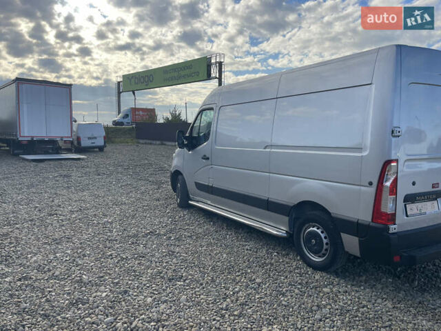 Сірий Рено Мастєр, об'ємом двигуна 2.3 л та пробігом 246 тис. км за 17600 $, фото 4 на Automoto.ua