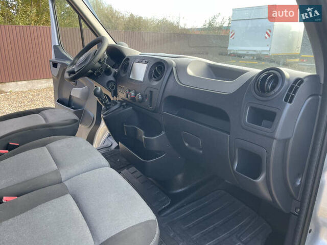 Сірий Рено Мастєр, об'ємом двигуна 2.3 л та пробігом 246 тис. км за 17600 $, фото 20 на Automoto.ua