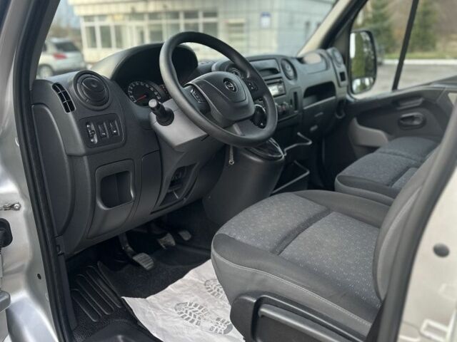 Сірий Рено Мастєр, об'ємом двигуна 2.3 л та пробігом 272 тис. км за 17300 $, фото 17 на Automoto.ua