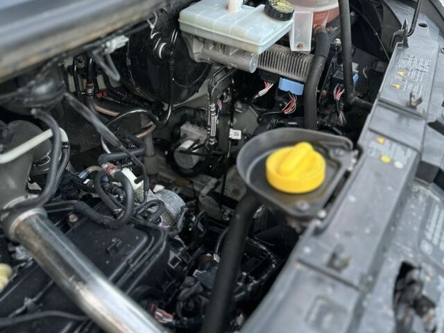 Сірий Рено Мастєр, об'ємом двигуна 2.3 л та пробігом 272 тис. км за 17300 $, фото 8 на Automoto.ua