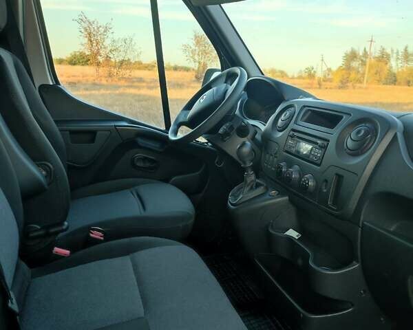 Рено Мастєр 2019 у Балаклее на Automoto.ua Сірий Рено Мастєр, об'ємом двигуна 2.3 л та пробігом 220 тис. км за 17500 $, фото 35 на Automoto.ua