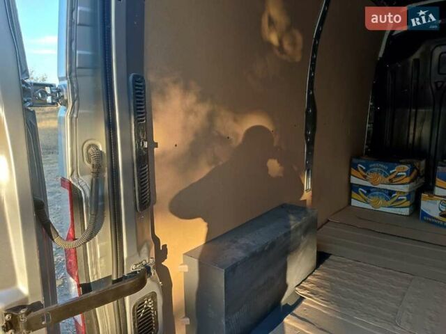 Сірий Рено Мастєр, об'ємом двигуна 2.3 л та пробігом 220 тис. км за 17500 $, фото 22 на Automoto.ua