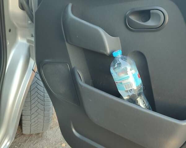 Рено Мастєр 2019 у Балаклее на Automoto.ua Сірий Рено Мастєр, об'ємом двигуна 2.3 л та пробігом 220 тис. км за 17500 $, фото 37 на Automoto.ua