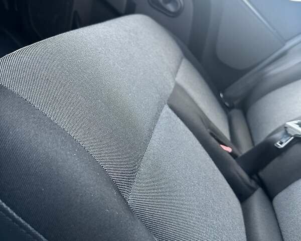 Рено Мастєр 2020 у Ковель на Automoto.ua Сірий Рено Мастєр, об'ємом двигуна 2.3 л та пробігом 235 тис. км за 20200 $, фото 43 на Automoto.ua