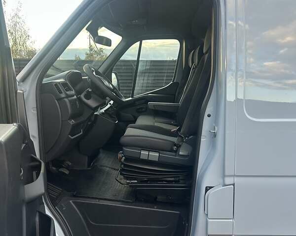 Рено Мастєр 2020 у Ковель на Automoto.ua Сірий Рено Мастєр, об'ємом двигуна 2.3 л та пробігом 235 тис. км за 20200 $, фото 35 на Automoto.ua