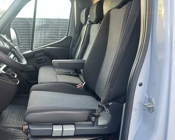 Рено Мастєр 2020 у Ковель на Automoto.ua Сірий Рено Мастєр, об'ємом двигуна 2.3 л та пробігом 235 тис. км за 20200 $, фото 38 на Automoto.ua