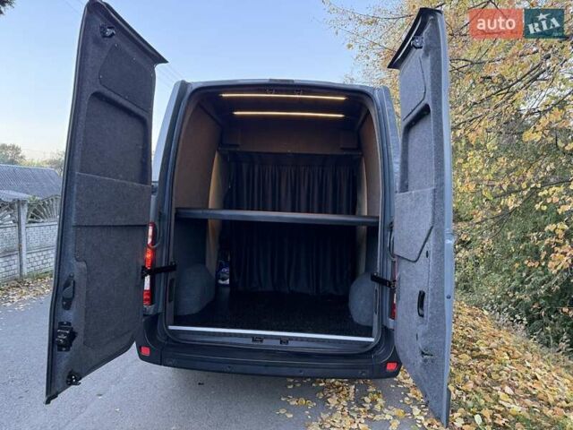 Рено Мастер 2021 в Косове на Automoto.ua Серый Рено Мастер, объемом двигателя 2.3 л и пробегом 220 тыс. км за 25500 $, фото 7 на Automoto.ua