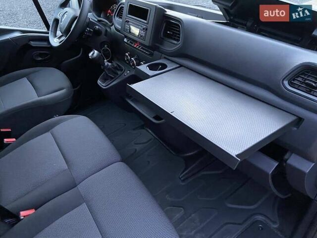 Рено Мастєр 2022 у Ковель на Automoto.ua Сірий Рено Мастєр, об'ємом двигуна 2.3 л та пробігом 191 тис. км за 21987 $, фото 37 на Automoto.ua