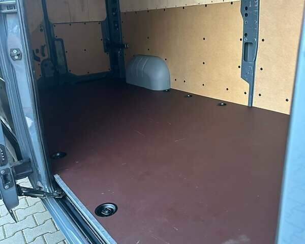 Сірий Рено Мастєр, об'ємом двигуна 2.3 л та пробігом 171 тис. км за 22998 $, фото 22 на Automoto.ua