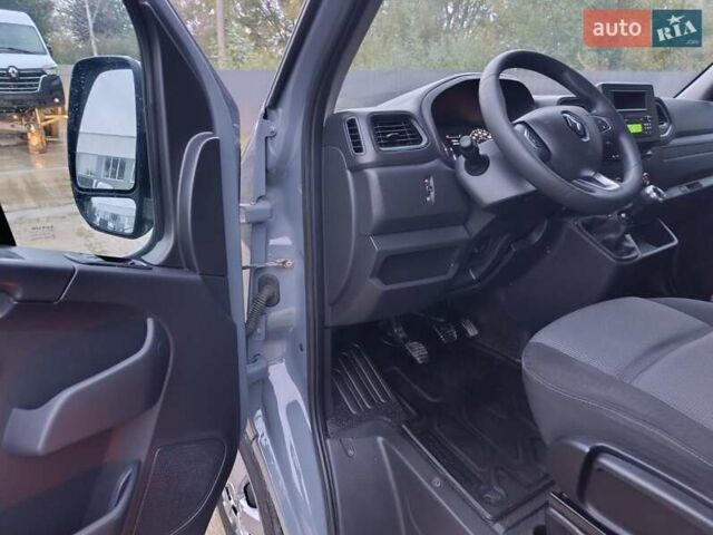 Рено Мастер 2023 в Ковель на Automoto.ua Серый Рено Мастер, объемом двигателя 2.3 л и пробегом 289 тыс. км за 22777 $, фото 30 на Automoto.ua