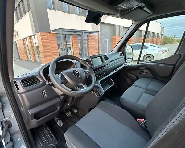 Сірий Рено Мастєр, об'ємом двигуна 2.3 л та пробігом 171 тис. км за 22998 $, фото 25 на Automoto.ua