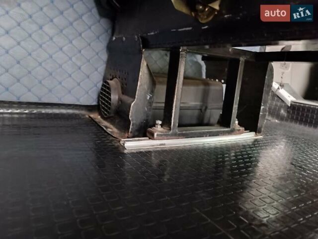 Сірий Рено Мастєр, об'ємом двигуна 2.46 л та пробігом 530 тис. км за 8650 $, фото 94 на Automoto.ua