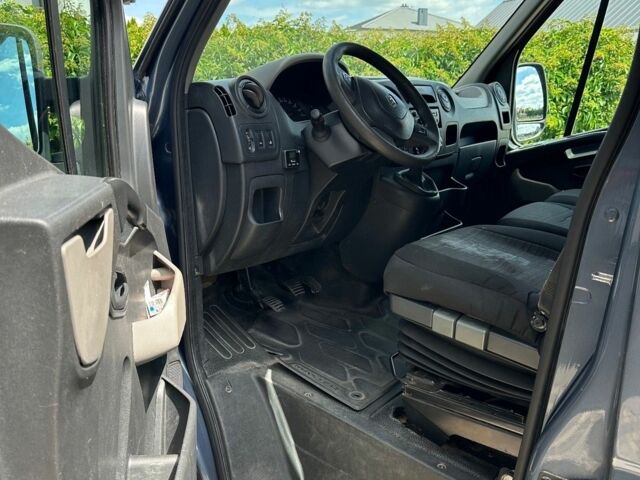 Серый Рено Мастер, объемом двигателя 2.3 л и пробегом 244 тыс. км за 8500 $, фото 11 на Automoto.ua