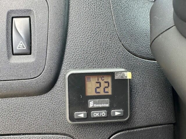 Серый Рено Мастер, объемом двигателя 2.3 л и пробегом 244 тыс. км за 8500 $, фото 17 на Automoto.ua