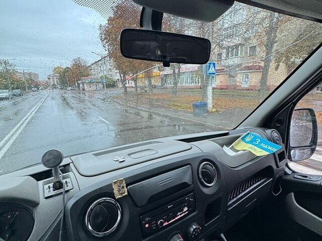 Серый Рено Мастер, объемом двигателя 2.3 л и пробегом 371 тыс. км за 10500 $, фото 15 на Automoto.ua