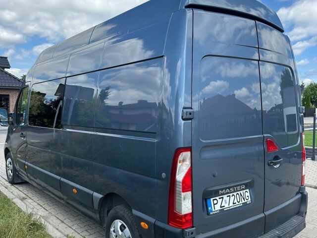 Серый Рено Мастер, объемом двигателя 2.3 л и пробегом 244 тыс. км за 8500 $, фото 3 на Automoto.ua