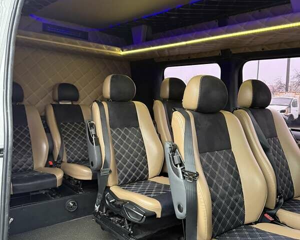 Сірий Рено Мастєр, об'ємом двигуна 2.3 л та пробігом 320 тис. км за 19000 $, фото 8 на Automoto.ua