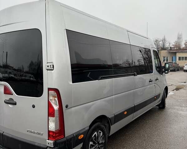 Сірий Рено Мастєр, об'ємом двигуна 2.3 л та пробігом 320 тис. км за 19000 $, фото 4 на Automoto.ua