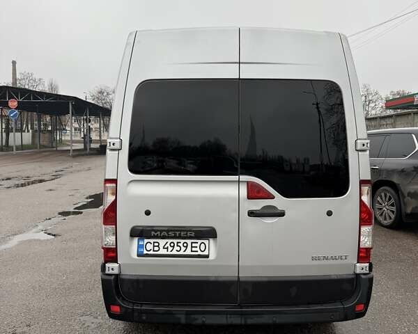 Сірий Рено Мастєр, об'ємом двигуна 2.3 л та пробігом 320 тис. км за 19000 $, фото 3 на Automoto.ua