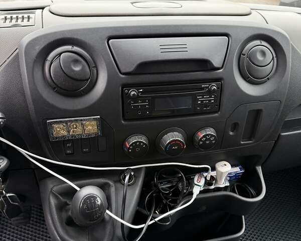 Сірий Рено Мастєр, об'ємом двигуна 2.3 л та пробігом 320 тис. км за 19000 $, фото 11 на Automoto.ua