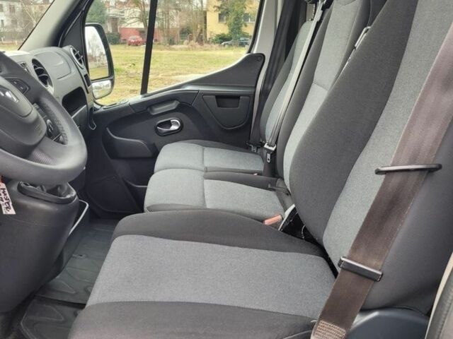 Сірий Рено Мастєр, об'ємом двигуна 2.3 л та пробігом 180 тис. км за 9700 $, фото 2 на Automoto.ua