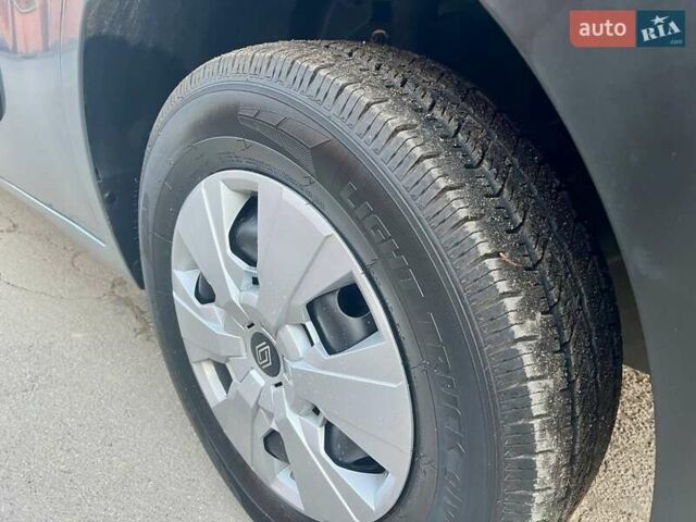 Сірий Рено Мастєр, об'ємом двигуна 2.3 л та пробігом 206 тис. км за 26399 $, фото 8 на Automoto.ua